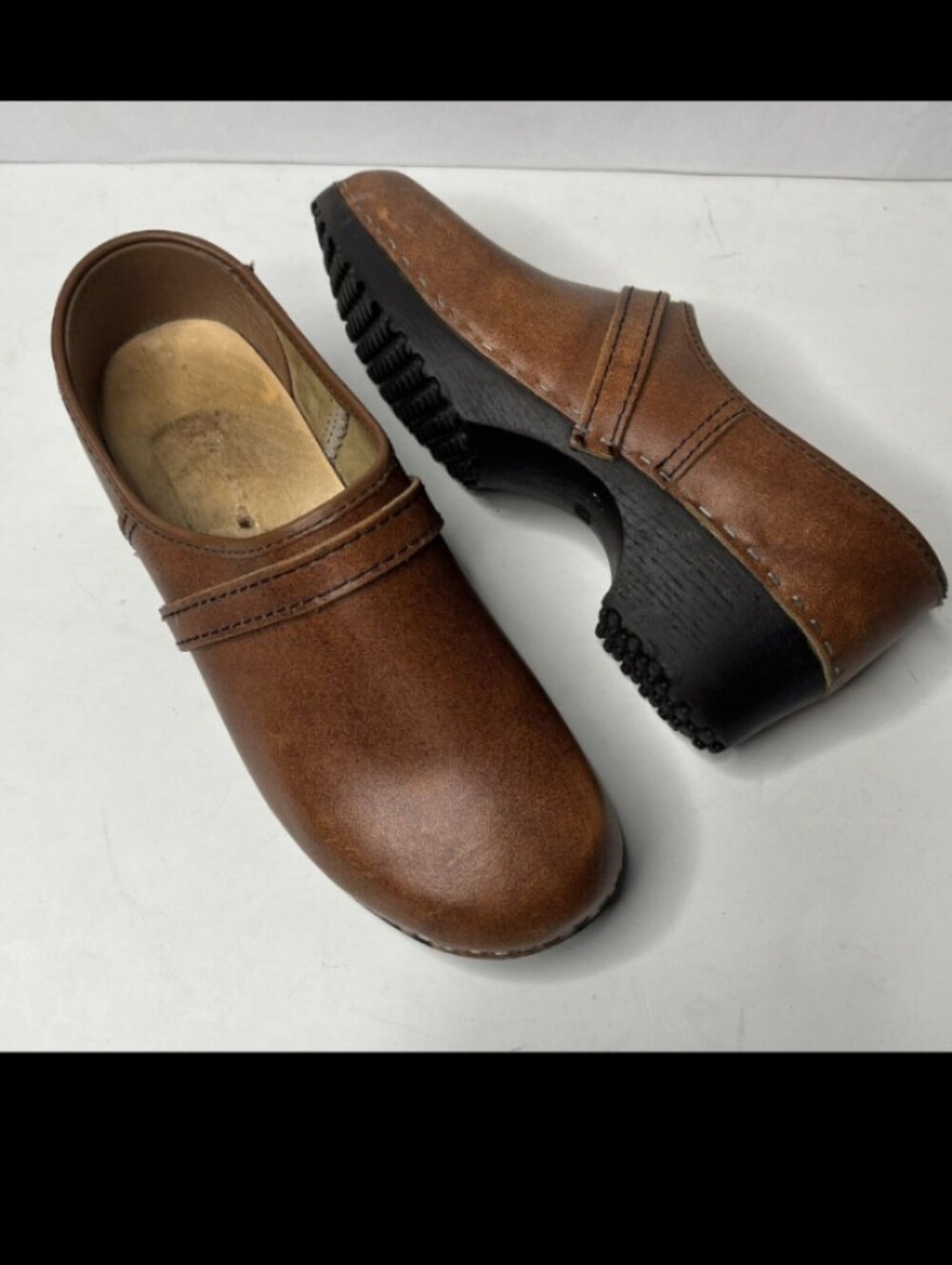 Clogs